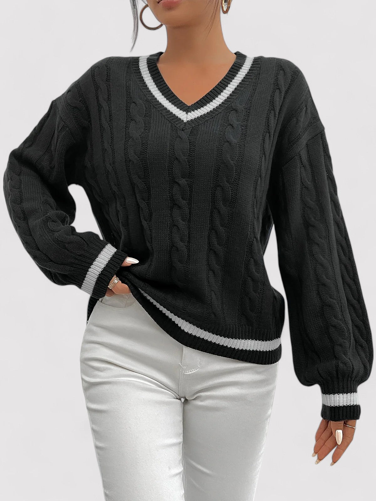 Ancien | V-Neck Cable Knit Women's Sweater