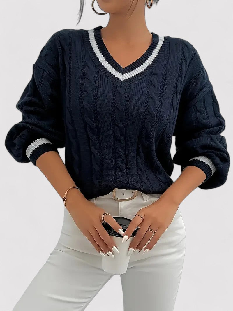 Ancien | V-Neck Cable Knit Women's Sweater